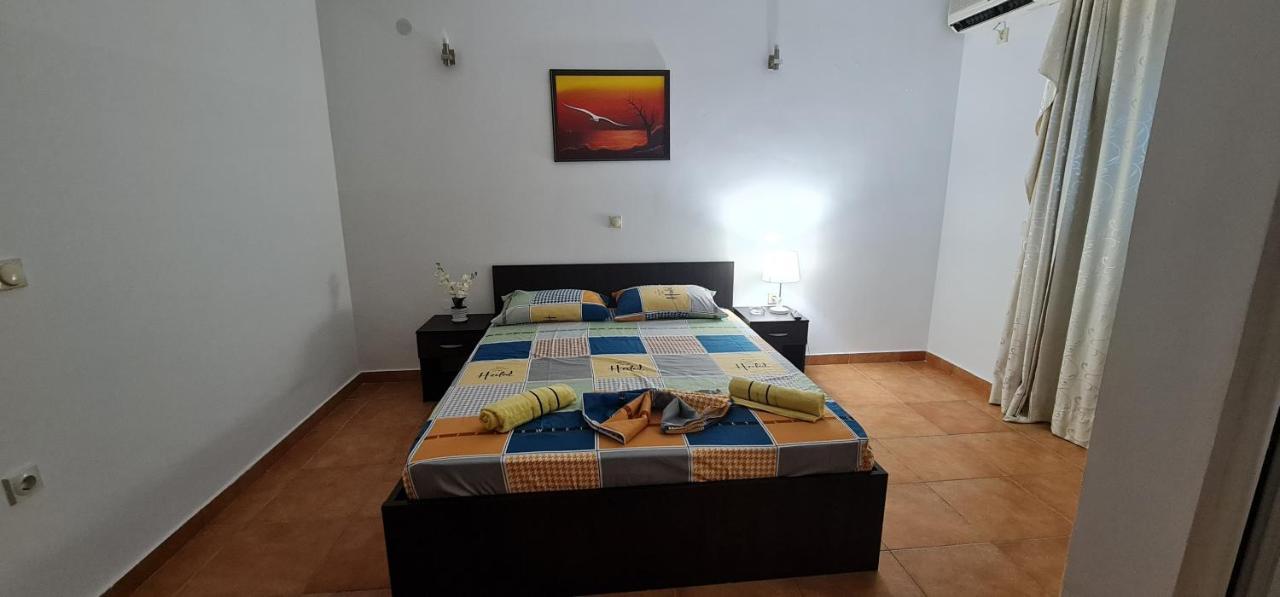 Meti Apartments Ulcinj Exterior photo